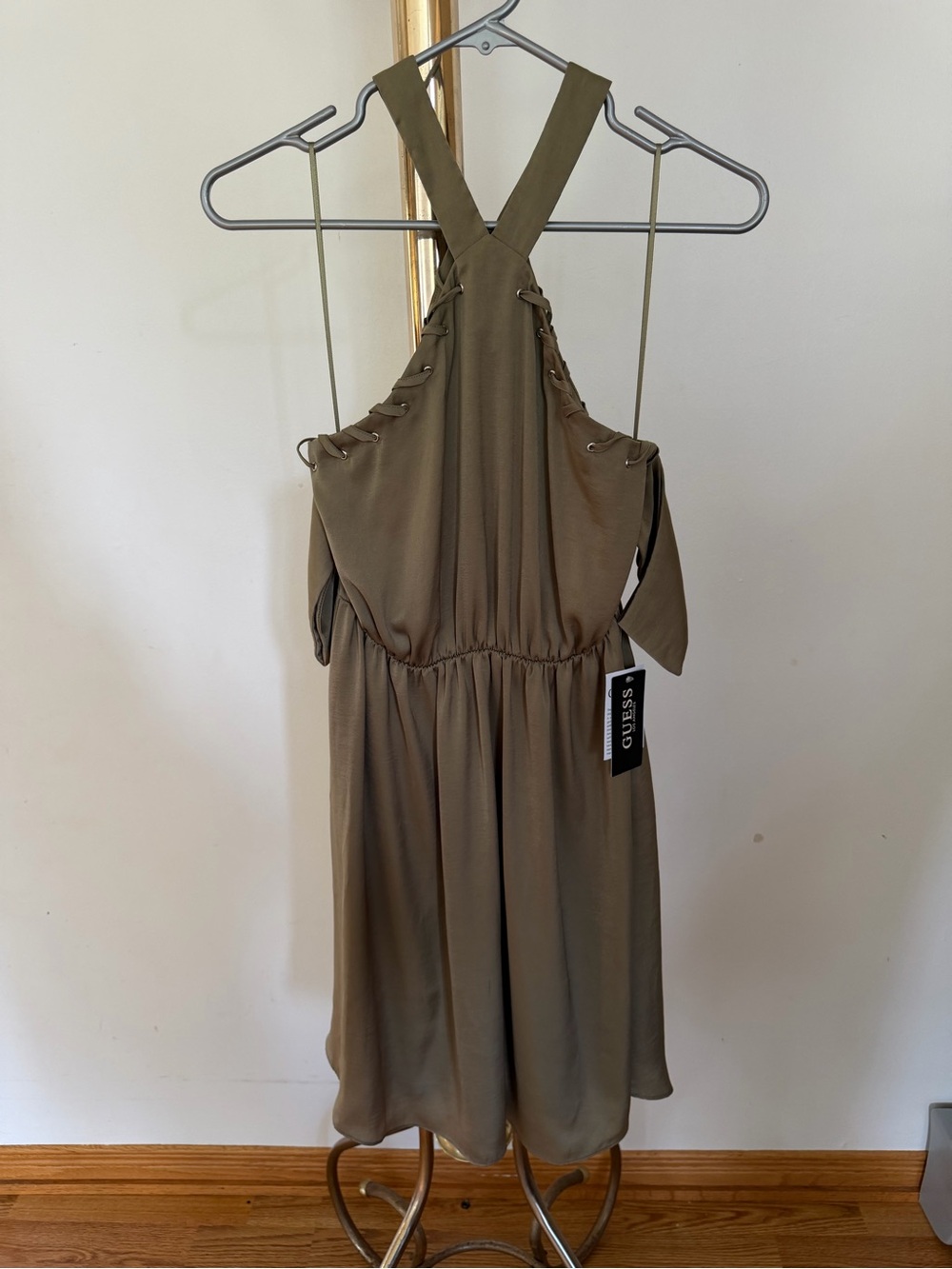 New GUESS Off Shoulder Dress Sleeveless size XS